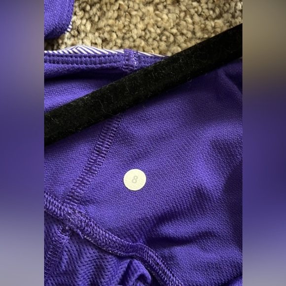Lululemon purple tank size 8 - Picture 5 of 5